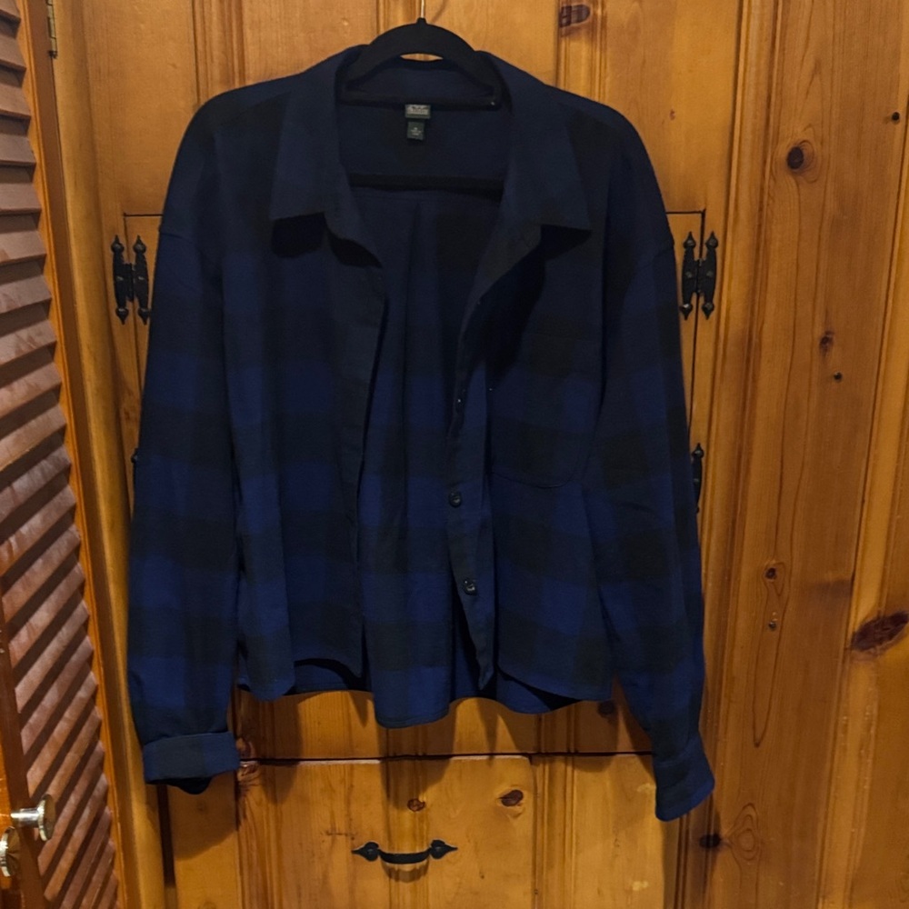 wild fable Blue and Black Plaid Button-Up Shirt